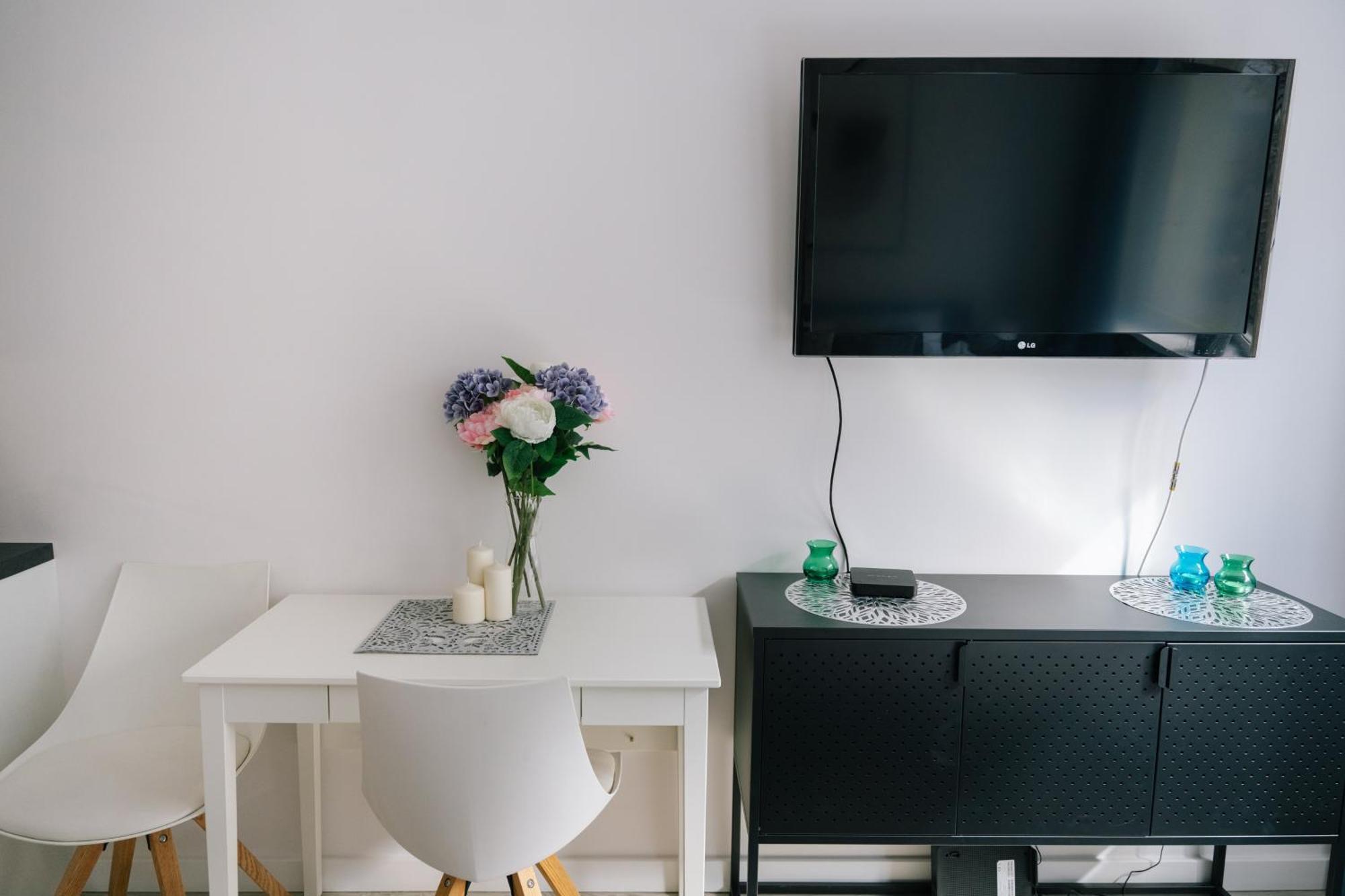 Warsaw Downtown Studio - Top Location, Metro Nearby - By Rentujemy ภายนอก รูปภาพ